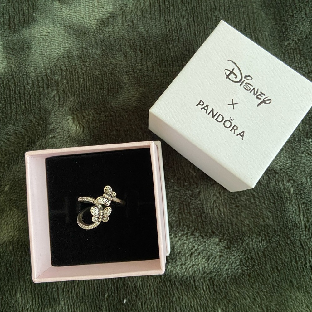 Pandora butterfly ring